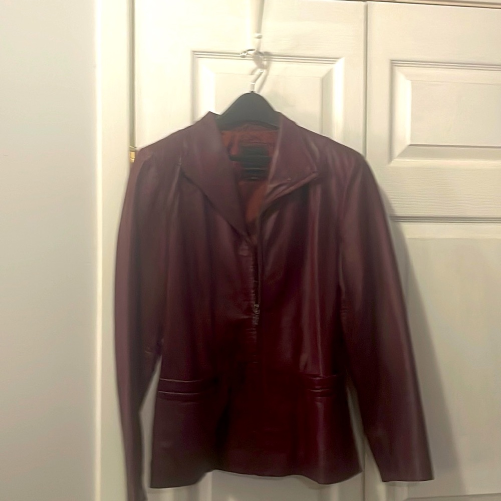 Ladies burgundy jacket